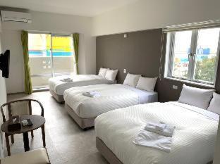 Mr Kinjo Grand Cats Aparthotel Ishigaki  Room photo