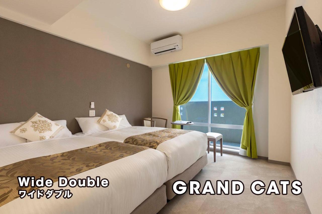 Mr Kinjo Grand Cats Aparthotel Ishigaki  Exterior photo
